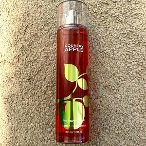 Bath and Body works - country apple (never used)